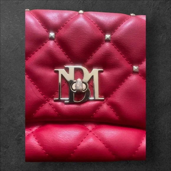Badgley Mischka Red Quilted Crossbody Bag - Picture 3 of 16